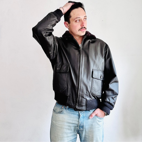 Vintage Leather Flight Jacket Brown Faux Fur Military Air Force Navy Army Bomber - Picture 1 of 15